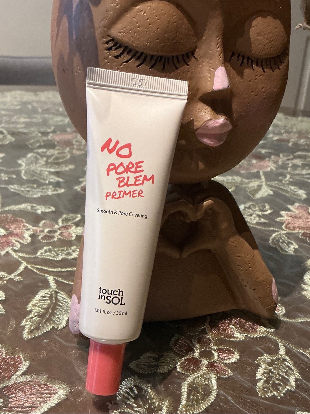 touch in SOL No Pore Blem Primer – Coral Pink Tube
